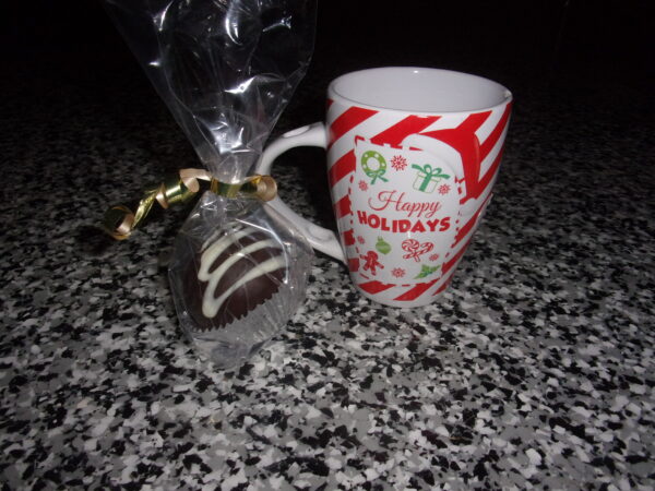 Holiday Mug w/ Chocolate Bomb